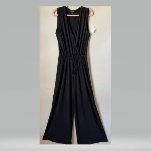 Black Sleeveless V-Neck Drawstring Jumpsuit - Picture 6 of 6